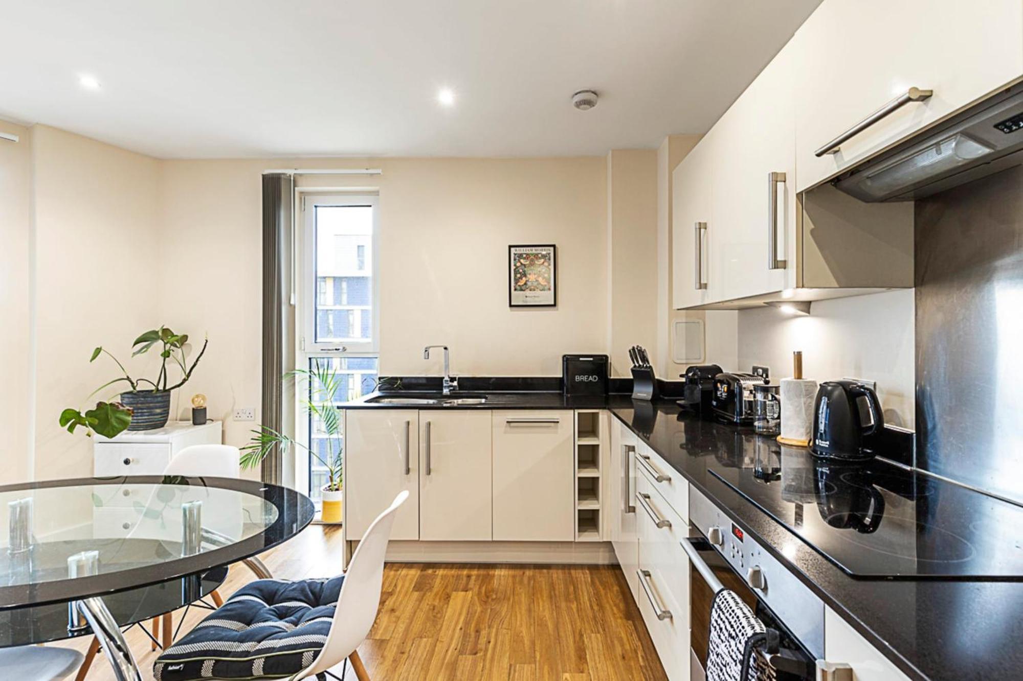 Vibrant London Canal Apartment 외부 사진