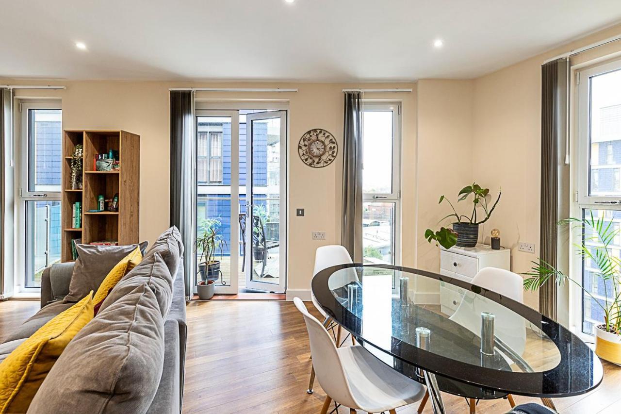 Vibrant London Canal Apartment 외부 사진